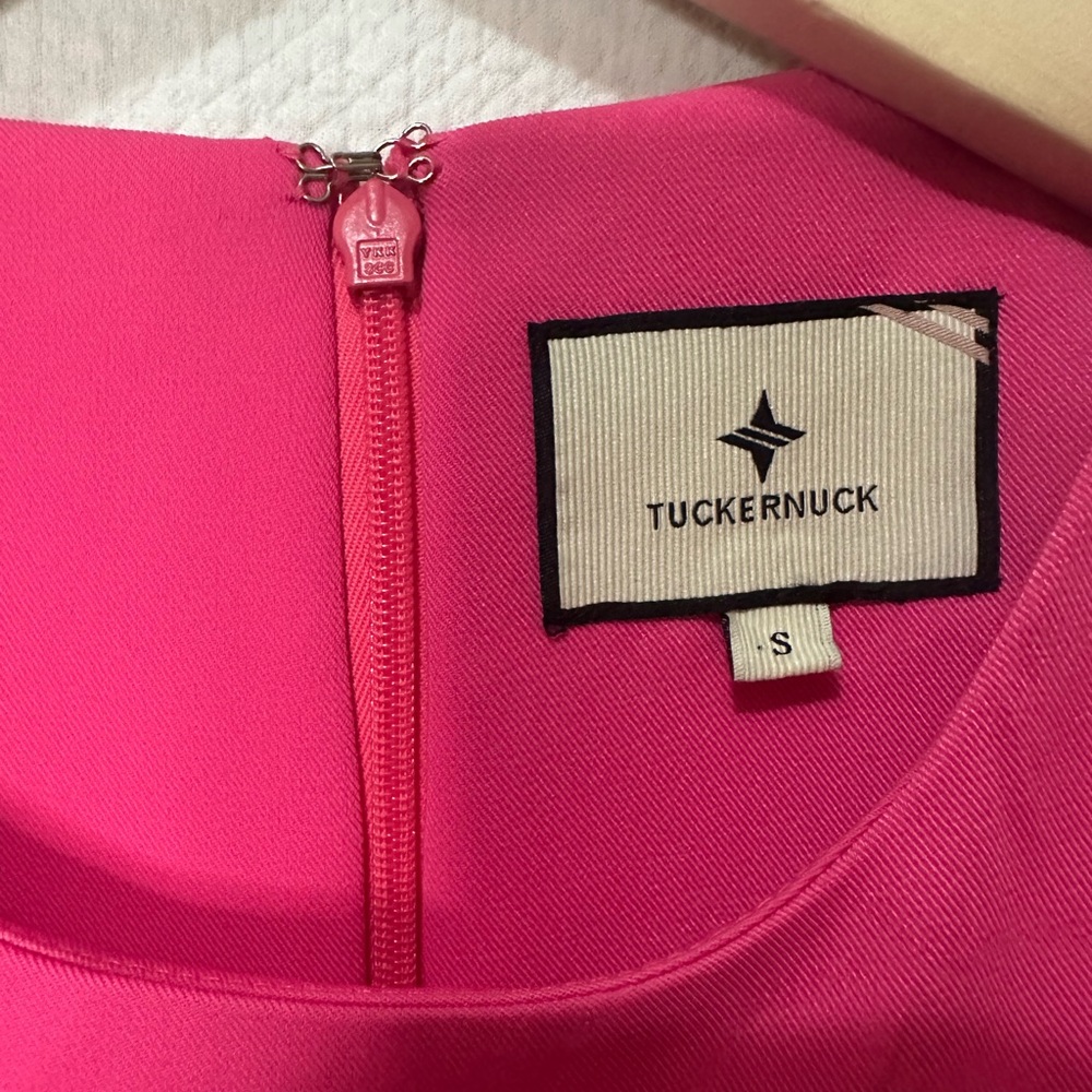 Tuckernuck Mod Mary Dress Hot Pink Feather Size Small - Picture 7 of 7